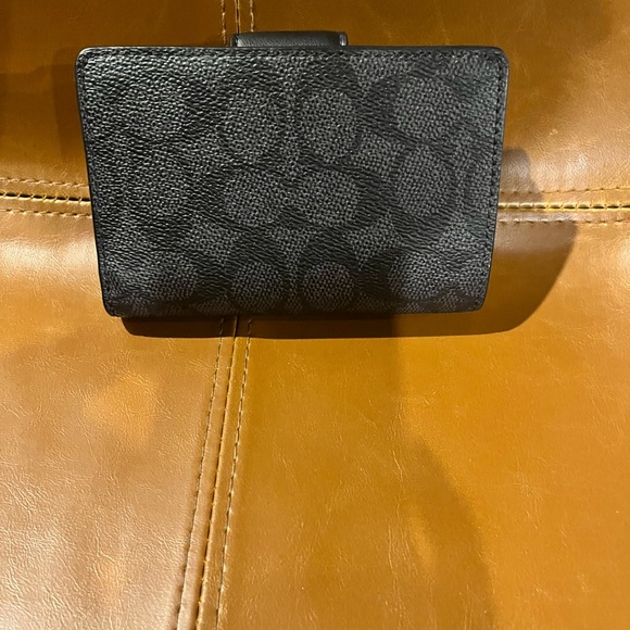 Coach Black Wallet - Picture 5 of 8